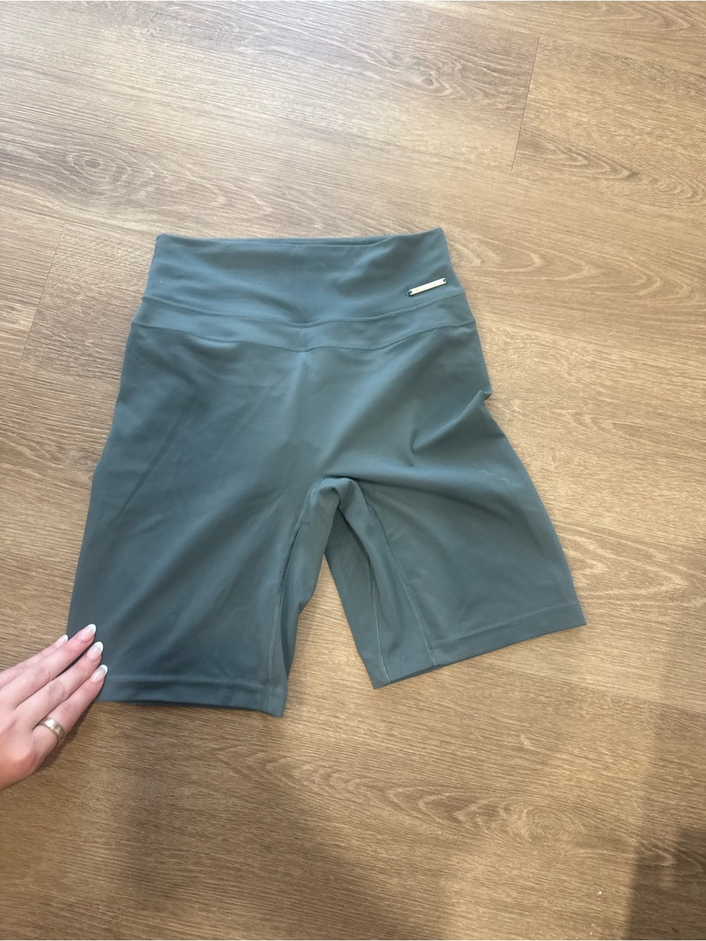 GYMSHARK biker shorts M - Picture 2 of 7
